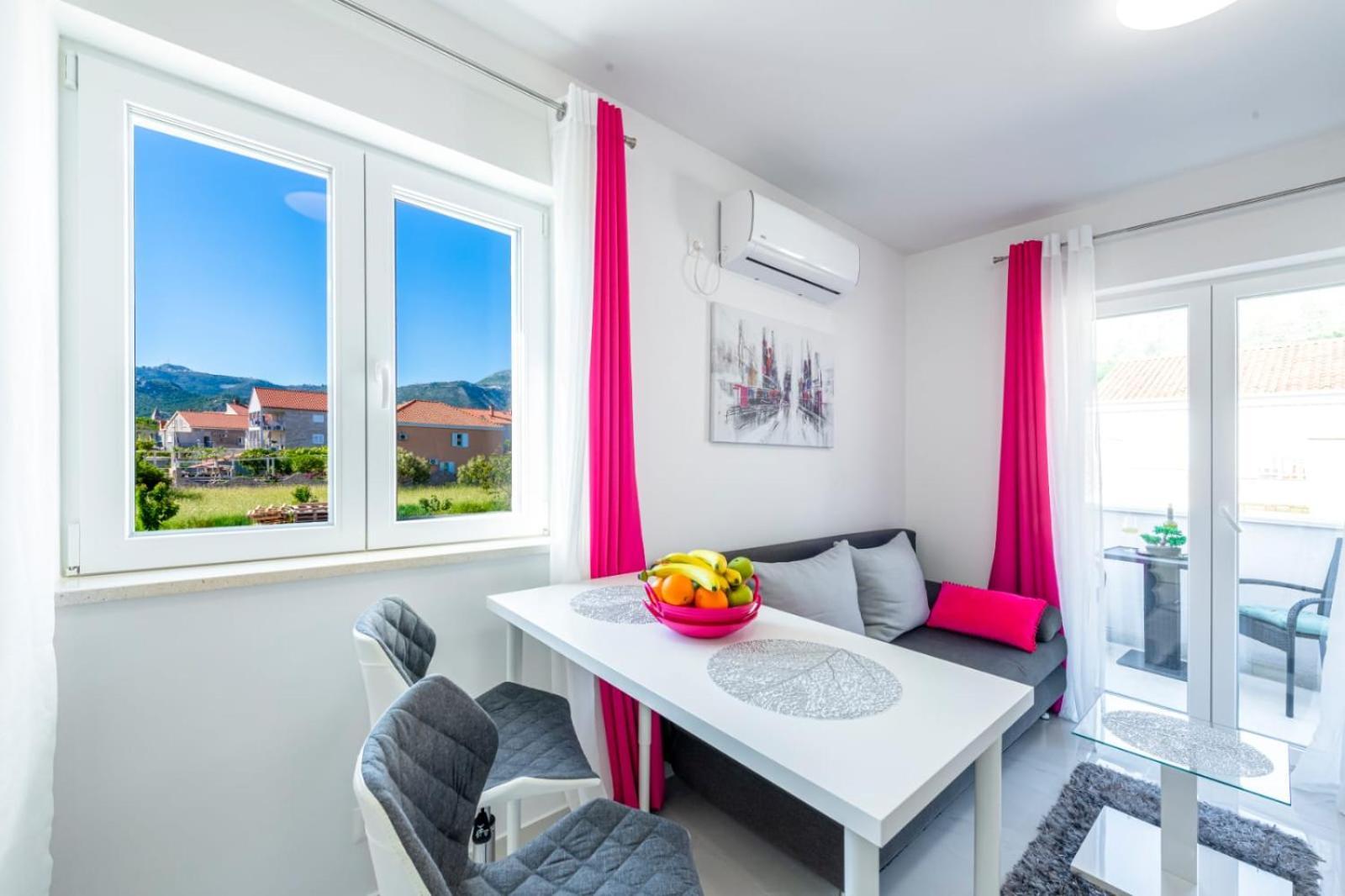 Apartments Kiki مْليني المظهر الخارجي الصورة