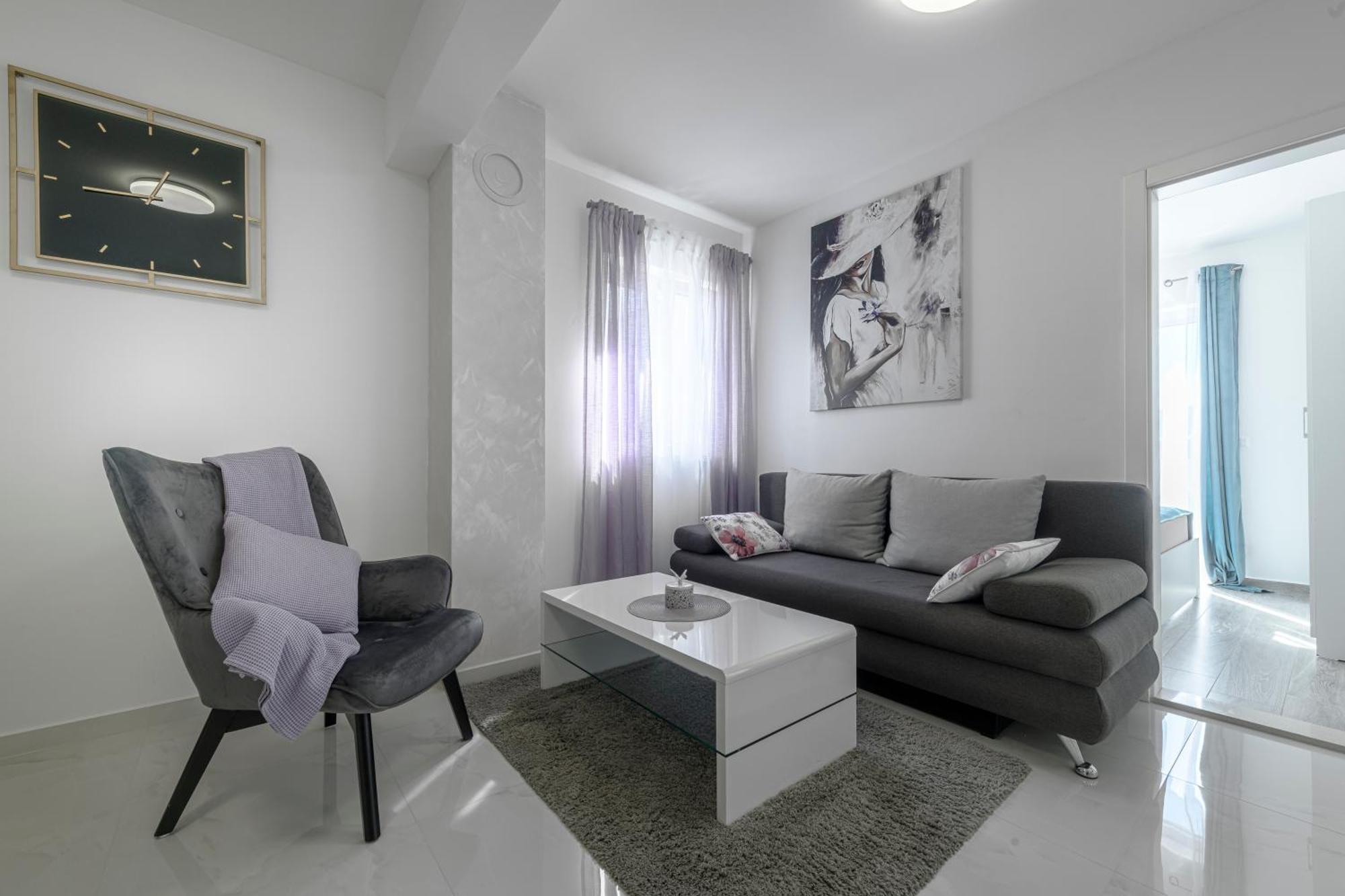 Apartments Kiki مْليني المظهر الخارجي الصورة